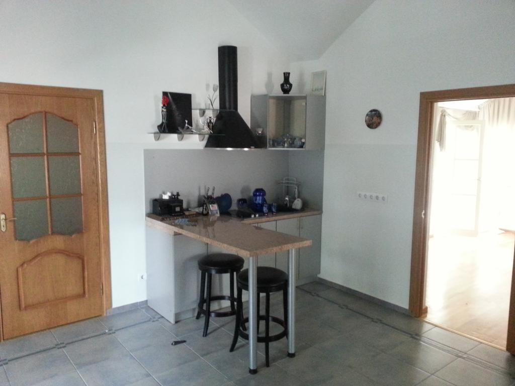 Ferienwohnung Dzintars Jūrkalne Zimmer foto